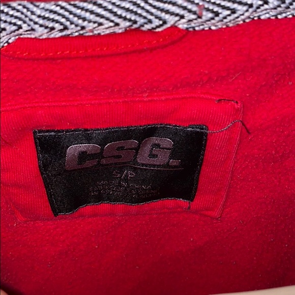 Red hoody - Picture 3 of 4